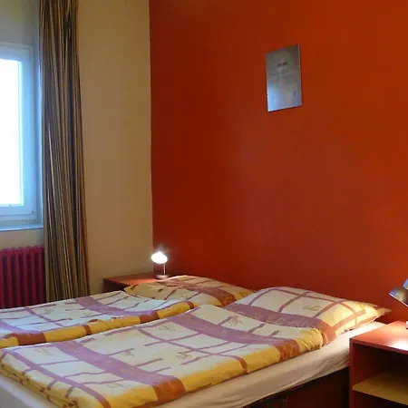 Auberge de jeunesse Marabou *