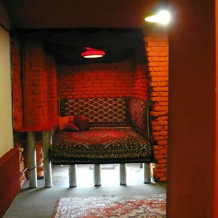 Auberge de jeunesse Marabou *