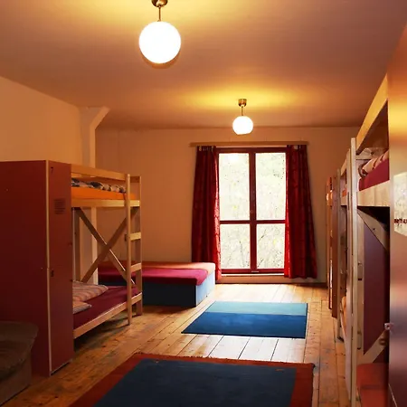 Auberge de jeunesse Marabou *