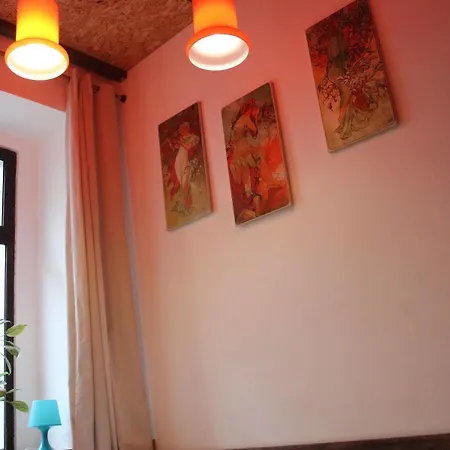Marabou Auberge de jeunesse *
